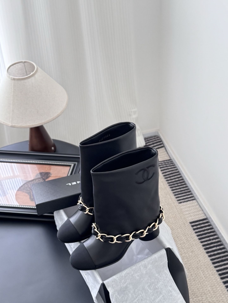 Ch**el boots